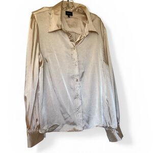 WHO WHAT WEAR Champagne Satin Metallic Luxurious Button Up Blouse Shirt XXL